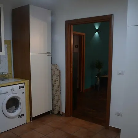 Vicarìa - - *