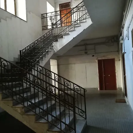 Vicarìa - - * Naples
