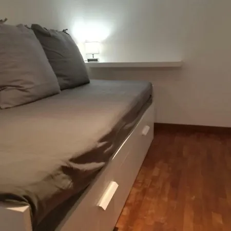 Vicarìa - - *