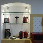 Vicaria - -